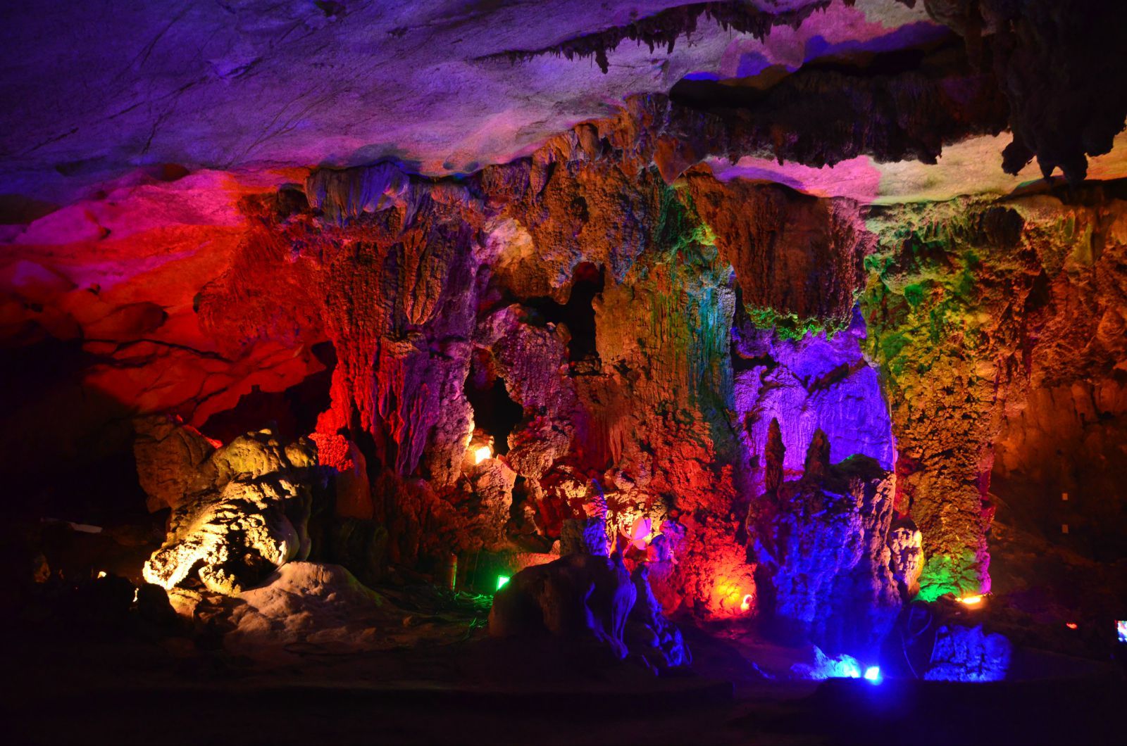 �����������������V������������