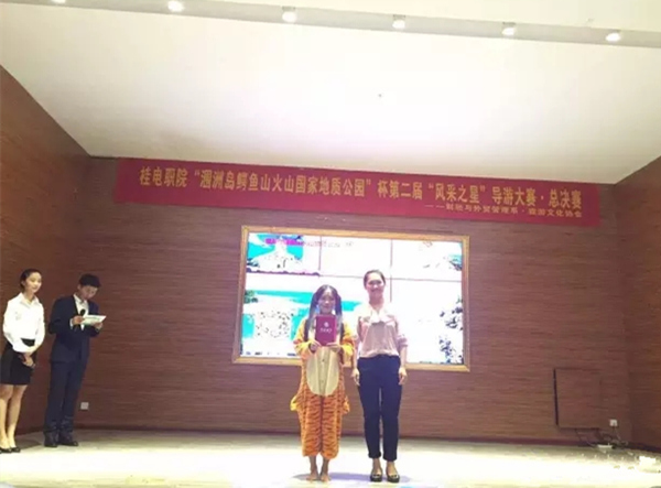 �����������V������������