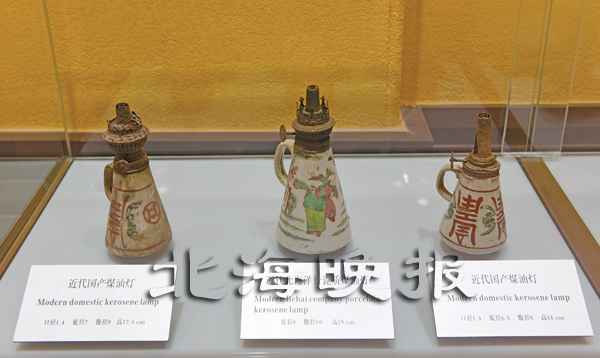 �������V������������