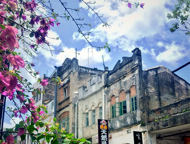 �V�����������磬�����������Ͻ�