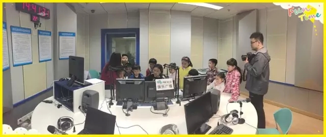 直播間原來是這樣滴！