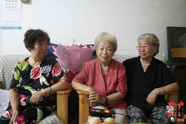 越調(diào)名老藝人雷桂花、劉巧蓮、劉玉蘭回首往事