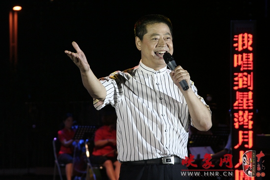 國家一級(jí)演員、河南省曲劇團(tuán)團(tuán)長孟祥禮演唱《你家在哪里》