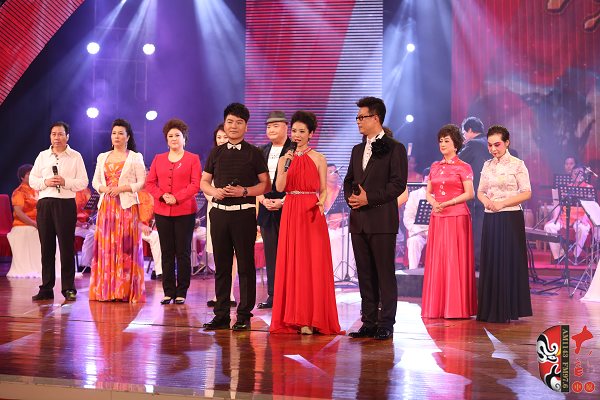 主持人：河南電臺(tái)戲曲廣播“當(dāng)家小生”月陽(yáng)、河南電視臺(tái)9頻道徐雪、原中央電視臺(tái)著名節(jié)目主持人白燕升