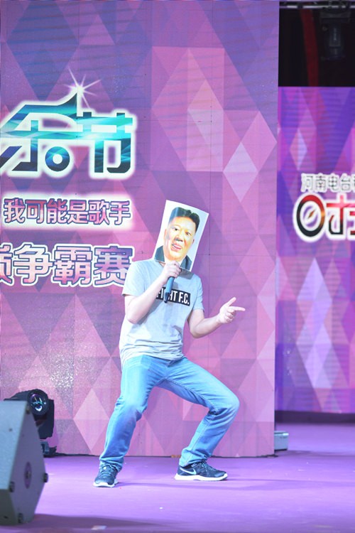 不過隨后的阿強老師現(xiàn)場傳授RAP教程，同樣不遜于老楊呢！！