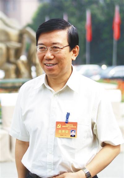 四川省原省委副書(shū)記李春城。曾主政成都13年。圖/CFP