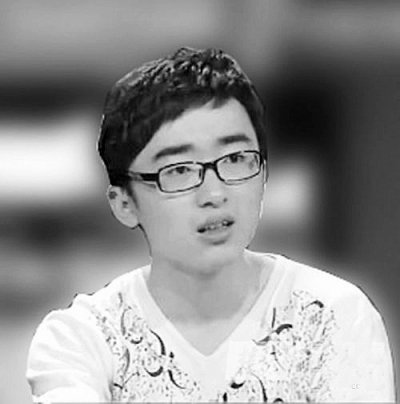 他是2010年湖北高考第88名，也是“口誅筆伐”母校的“刺兒頭”