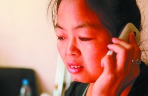 每次給家人打電話，史女士都會(huì)很難過。