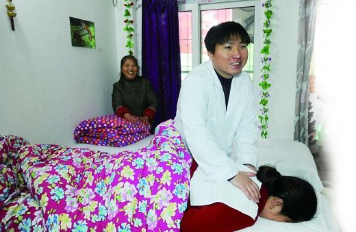從失明絕望到振作開店，盲小伙陳冬經(jīng)歷重生