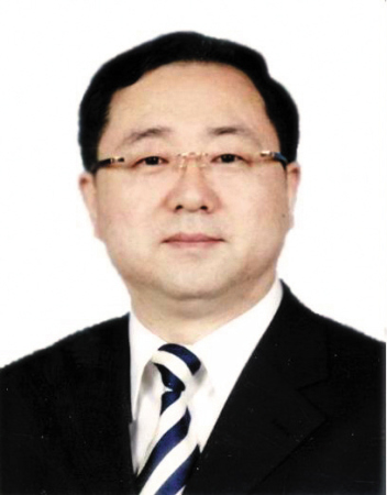 圖為沈陽(yáng)市衛(wèi)生局局長(zhǎng)閆石。