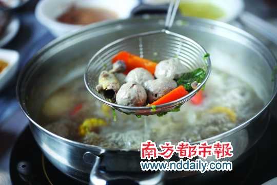 低，是實(shí)惠也是風(fēng)格俗 是喜劇也是味道