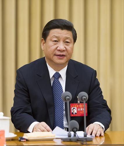 12月15日至16日，中央經(jīng)濟(jì)工作會議在北京舉行。中共中央總書記、中央軍委主席習(xí)近平發(fā)表重要講話。溫家寶、李克強(qiáng)、張德江、俞正聲、劉云山、王岐山、張高麗出席會議。新華社記者李學(xué)仁攝