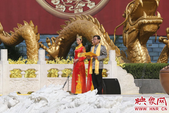 省委副書記、省政協(xié)主席葉冬松致歡迎詞。映象網(wǎng)記者 邵恰 攝