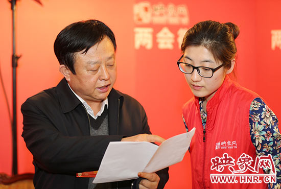 全國(guó)人大代表喬彬接受映象網(wǎng)采訪。
