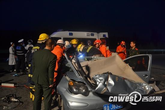 5人死！比亞迪被寶馬追尾 車身剩一半