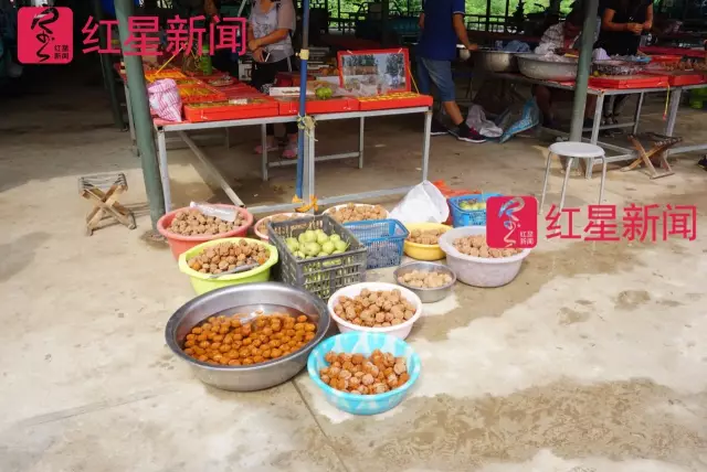 文玩核桃遇冷由幾萬(wàn)一對(duì)降到5元沒人要？商戶否認(rèn)