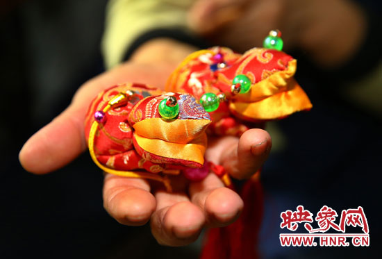 非?？蓯?ài)的小青蛙