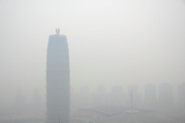 空氣質(zhì)量上半年排名倒數(shù) 環(huán)保部約談鄭州市長