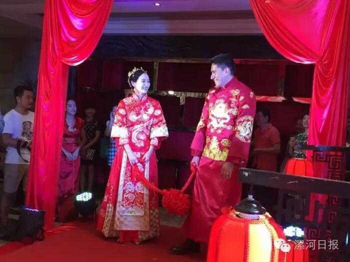 婚禮現(xiàn)場。