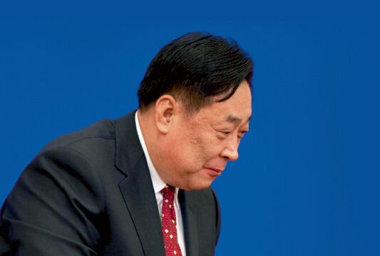 張力軍從環(huán)保部副部長(zhǎng)任上退休兩年多后，被中紀(jì)委宣布接受組織調(diào)查。資料圖