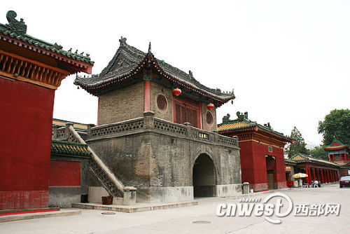 三位印度高僧曾于開(kāi)元年間在大興善寺譯經(jīng)宏法,其中善無(wú)畏更是被唐玄宗尊為國(guó)師。