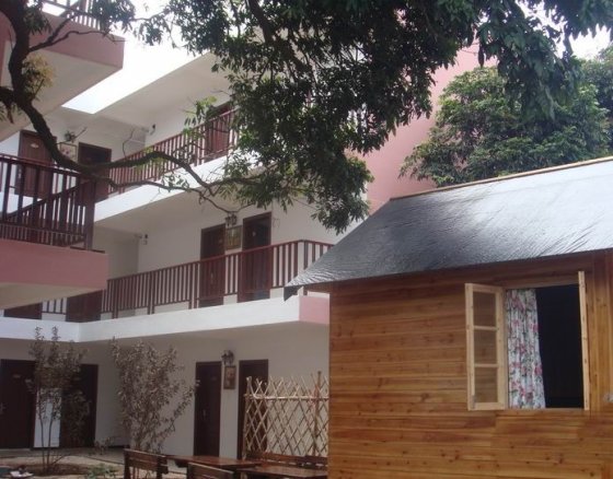 ���ލuˇ�}ɽ�f��ʯ�ݿڣ�