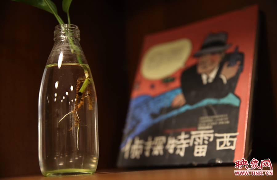 書店內(nèi)的裝飾。