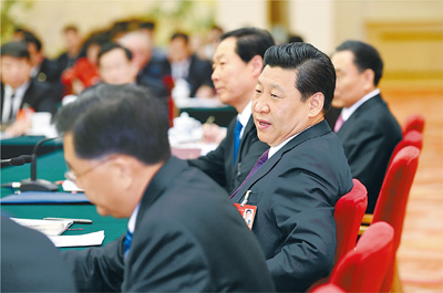 2014年3月9日，習(xí)近平參加十二屆全國人大二次會議安徽代表團(tuán)的審議。